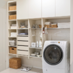 おすすめのランドリー収納！　壁に直接設置する『ランドリー可動棚』で、お掃除も簡単。　　　　家事や洗濯を効率良く行なえる機能的収納『ランドリールーム』のご紹介。